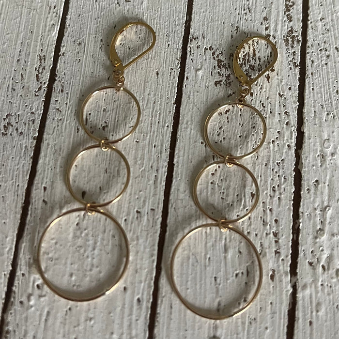 Dancing Circle Earrings